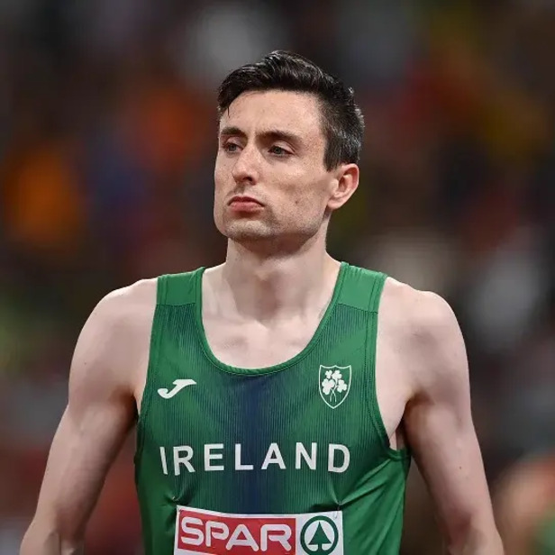 Mark English qualifies for 800m semi-finals