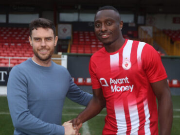 Francely Lomboto signs for Sligo Rovers